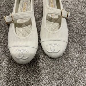 CHANEL Ivory Mary Jane Flats with Gold Accents